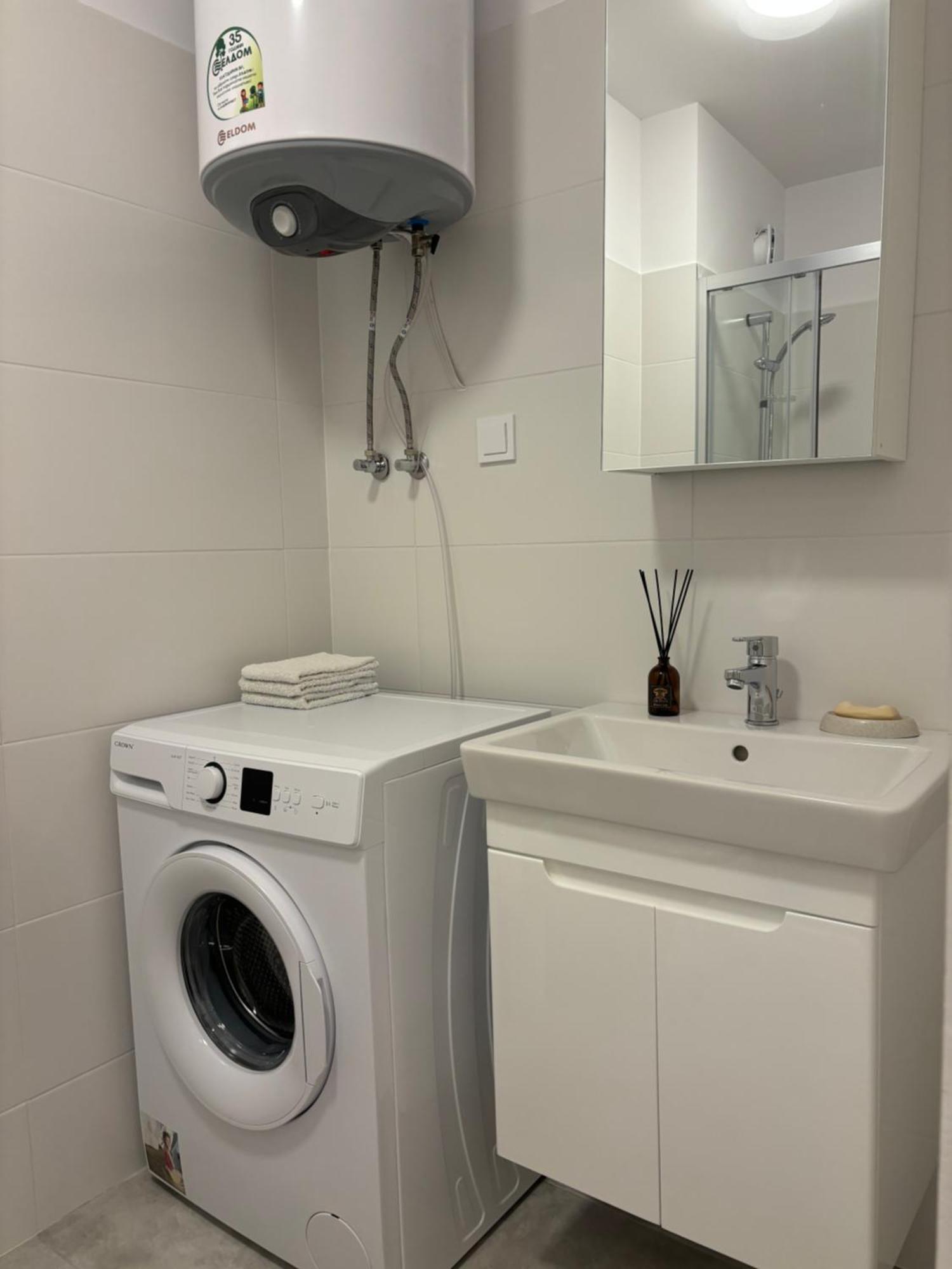 Mycampus Unwe Studentski Mountain Views Modern Kitchen Equipment Sofya Dış mekan fotoğraf