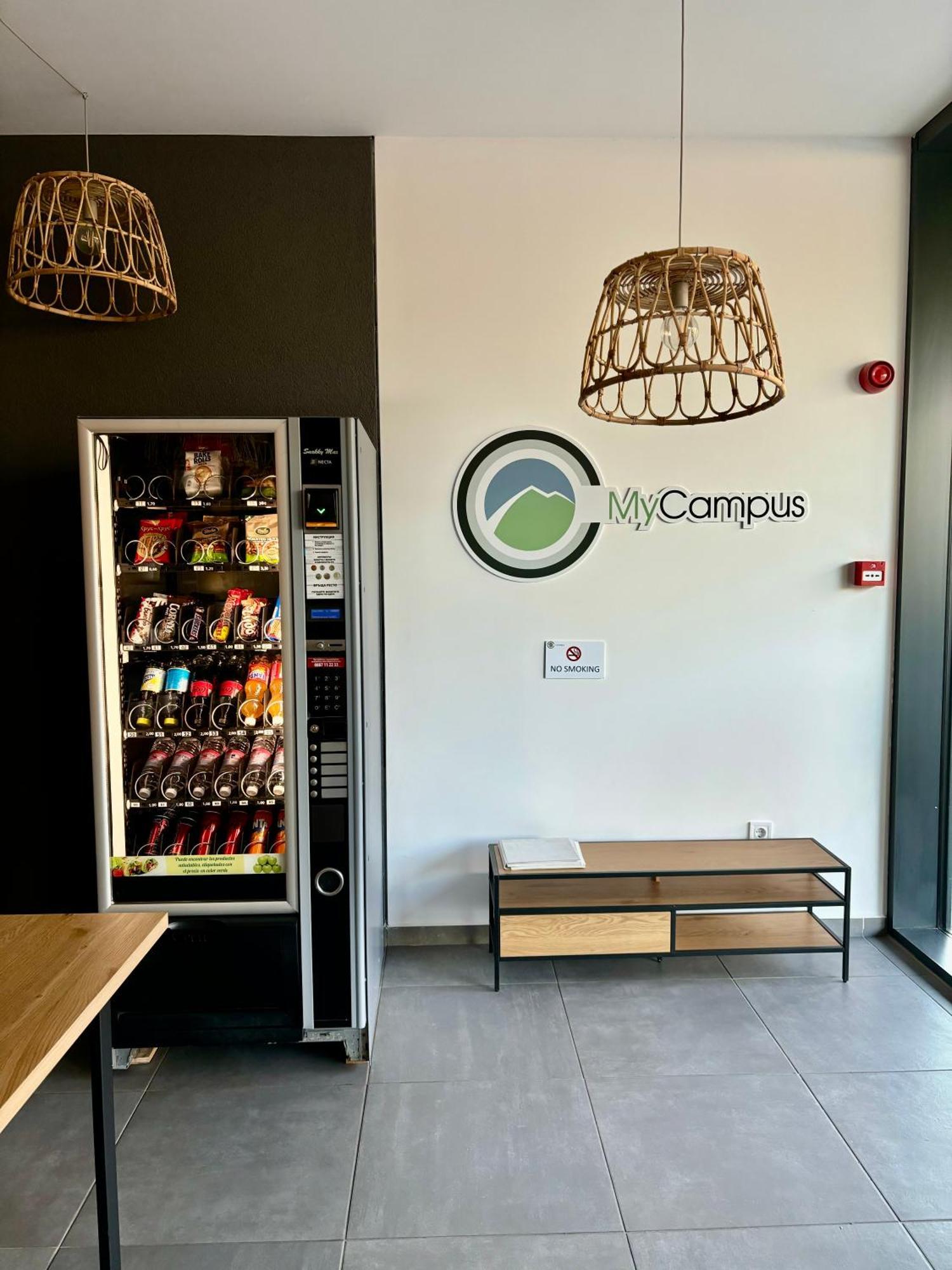 Mycampus Unwe Studentski Mountain Views Modern Kitchen Equipment Sofya Dış mekan fotoğraf
